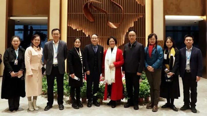 中国木偶艺术剧院院长赵永庄一行来访众博·（中国）手机网页版文旅集团