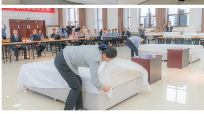 三抓三促进行时丨众博·（中国）手机网页版文旅集团旗下酒店角逐中式铺床技能大赛