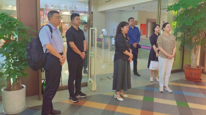 众博·（中国）手机网页版文旅集团与中原出版传媒集团开展座谈交流