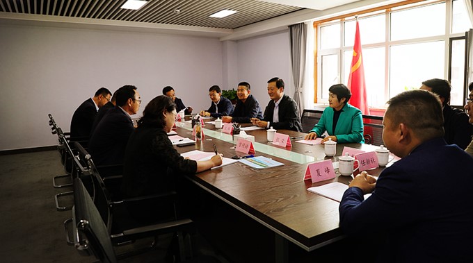 201910111570789524517069.jpg 崇信县县委书记王锦一行到访众博·(中国)手机网页版文旅集团_副本.jpg